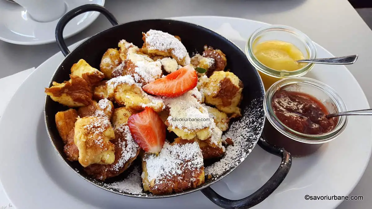 Kaiserschmarrn reteta austriaca de firimituri imperiale savori urbane