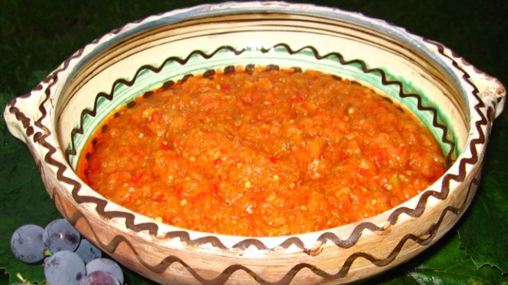 Zacusca nu posteşte