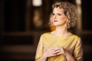 Pianist Alexandra SILOCEA cântă Schumann la Radio Hall 1 Alexandra Silocea m Copyright Julia Wesely 300x200 1