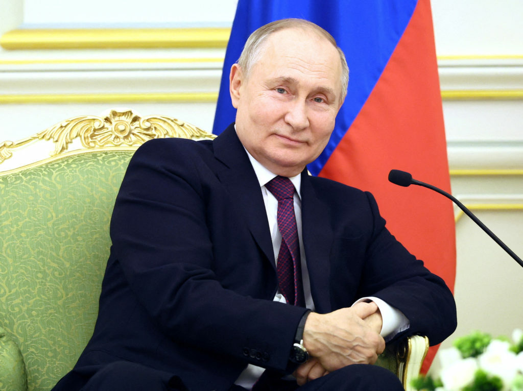 Contra-candidații lui Putin în alegerile prezidențiale din Rusia