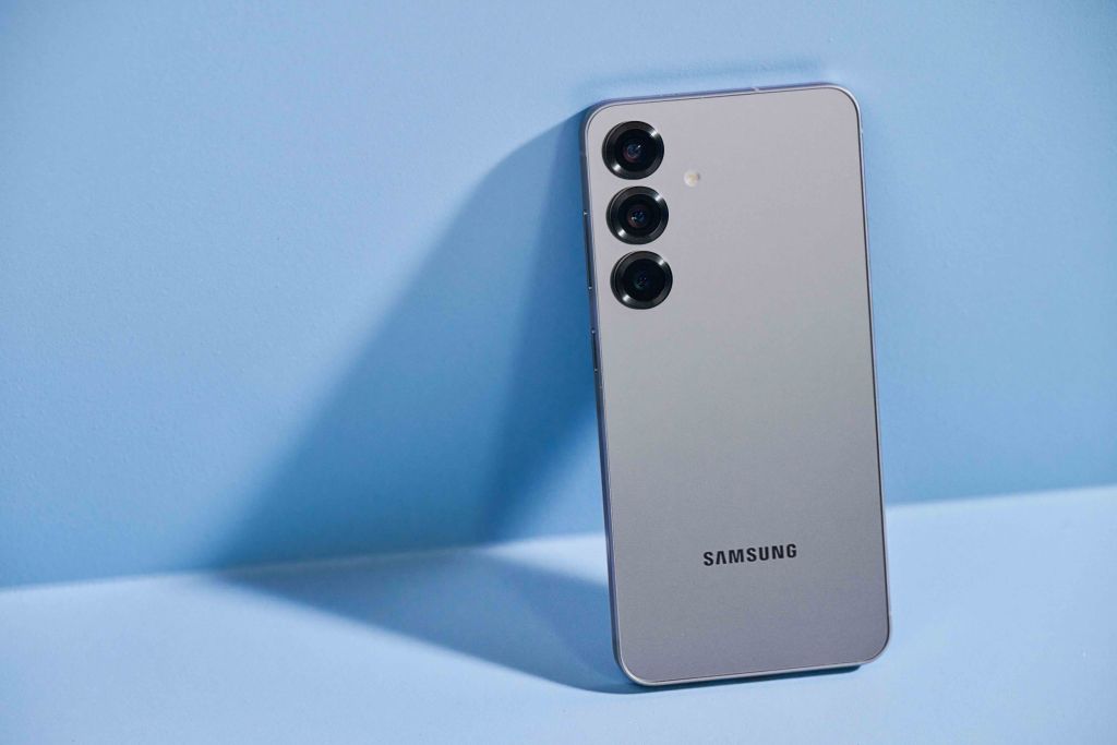 Samsung a lansat telefoanele de vârf de gamă Galaxy S25. Cât costă în România și ce aduc nou 3 Samsung Galaxy S25 1