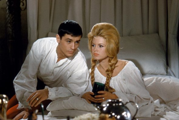 Brigitte Bardot, confesiuni la 90 de ani: „Am un temperament de foc, e greu să fiu doborâtă”. Cum arată o zi din viața ei activă 1 alain delon si brigitte bardot