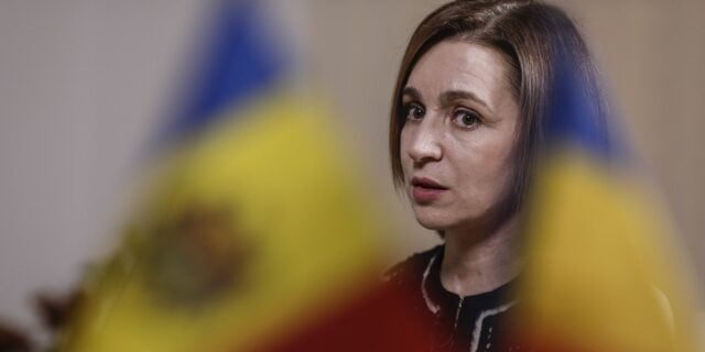 Maia Sandu refuză să susțină vreun candidat în primul tur al alegerilor din România și face declarații despre George Simion