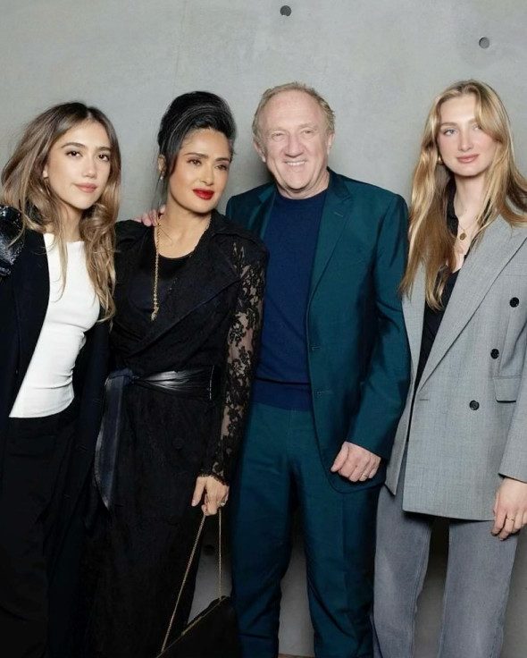 "La mulți ani, mi amor!" Salma Hayek și-a sărbătorit soțul miliardar care a împlinit 63 de ani și cu care are o fiică adolescentă 1 salma hayek familie