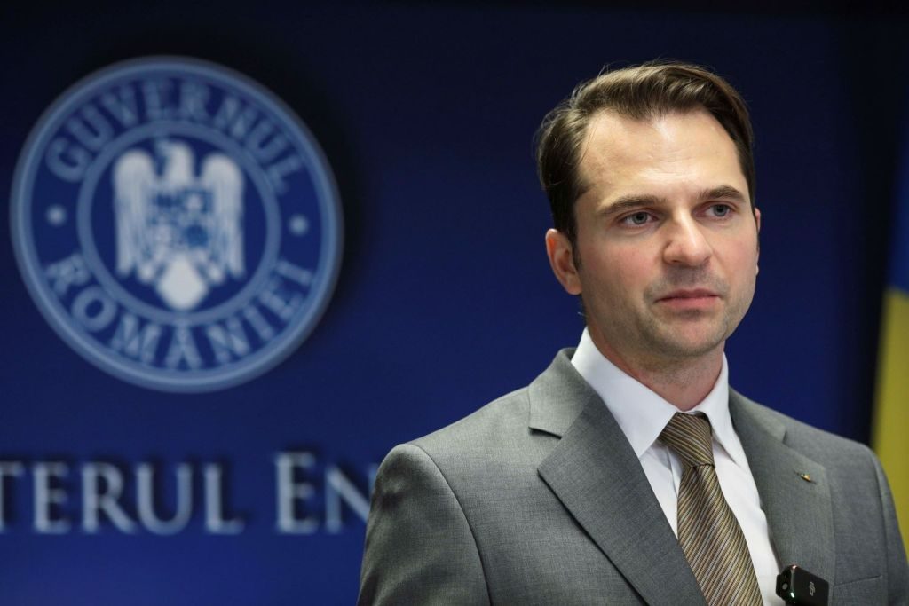 Scumpiri la factura de energie: 4,5 milioane din totalul de 9 milioane de consumatori vor plăti dublu. Vă încadrați în această mărire de preț? 1 Sebastian Burduja. Foto: Inquam Photos / Malina Norocea