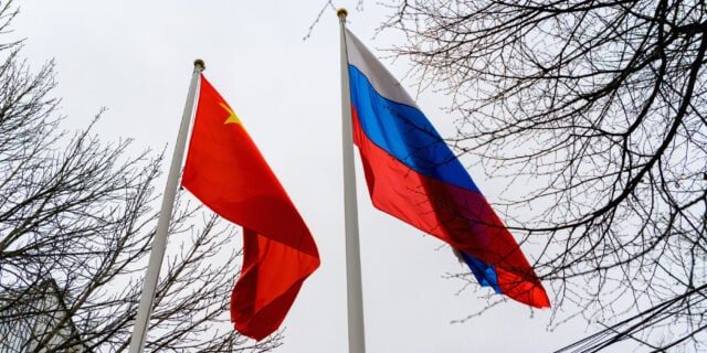 China și Rusia își extind cooperarea militară în contextul tensionat din Ucraina