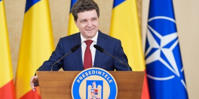 Consultările pentru formarea noului Guvern: Nicușor Dan discută cu partidele politice