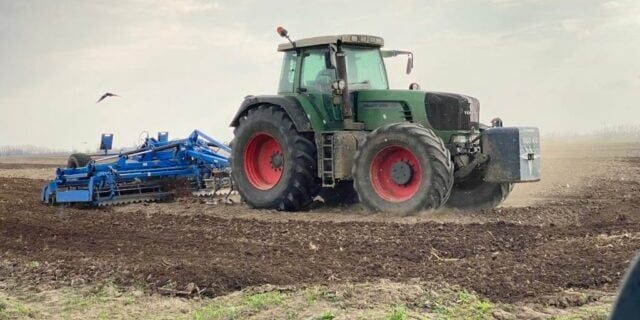 Ministerul Agriculturii lansează programul „Creditul Fermierului” cu un ajutor de 250 milioane lei pentru fermierii români