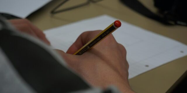Profesoara din Craiova scapă de acuzații datorită prescripției, într-un scandal de fals la un concurs școlar