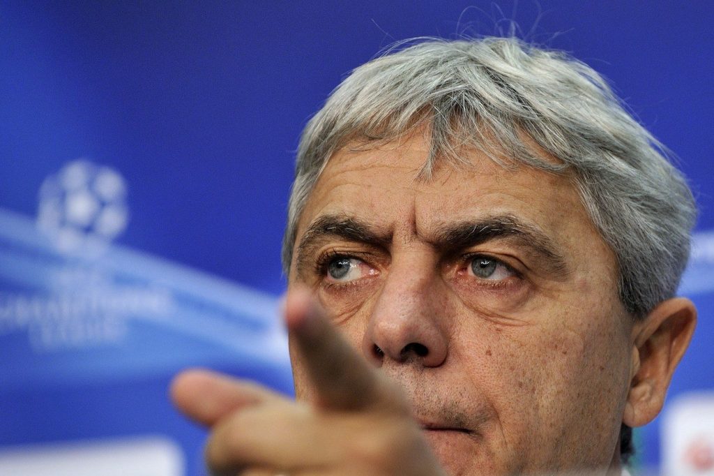 SuperLiga: Universitatea Craiova acuză arbitrajul în favoarea FCSB - Articol actualizat pe 15 May 2025