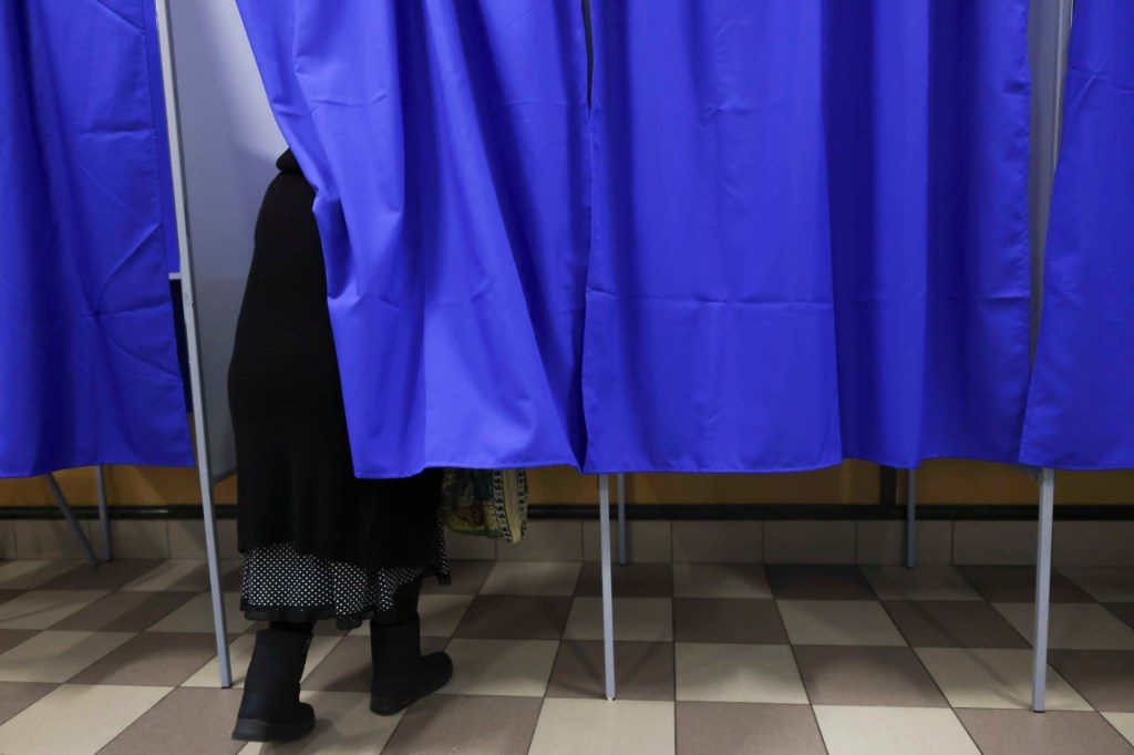 Secțiile de votare din străinătate pentru alegerile prezidențiale 2025: Asigurări că sunt suficiente buletine de vot