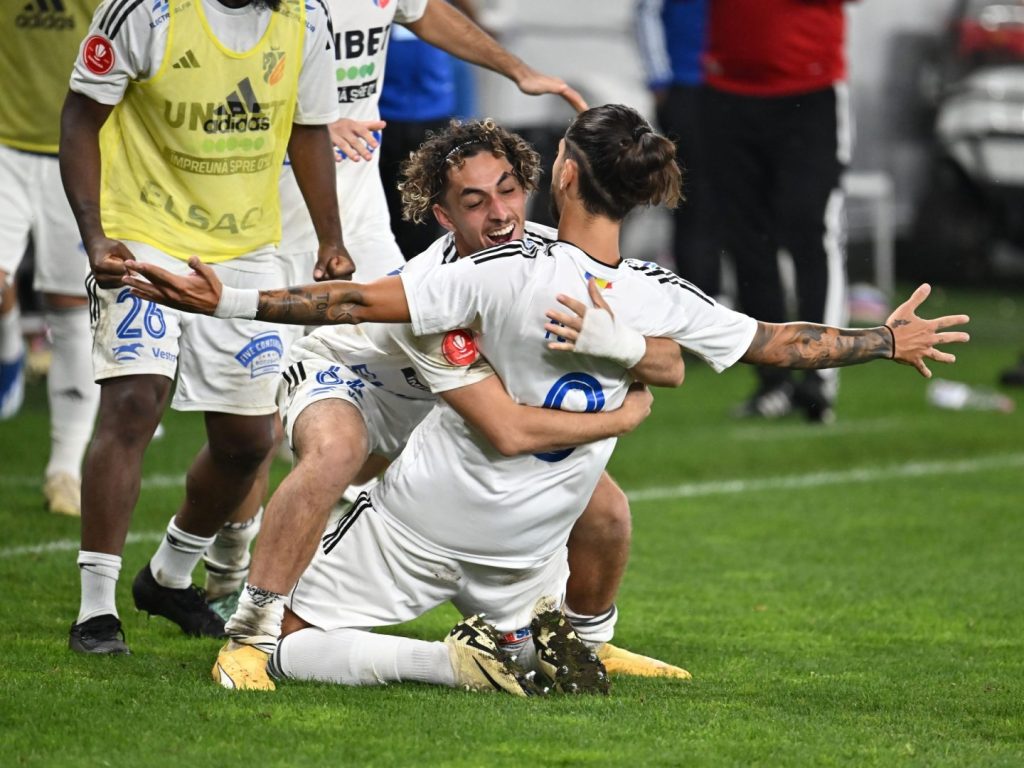 FC Botoșani se desparte de atacantul Adi Chică-Roșă