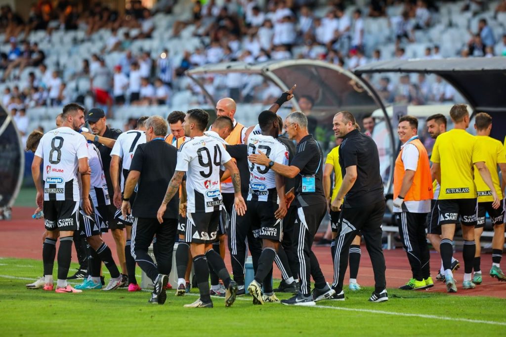 Jonathan Cisse semnează cu Universitatea Cluj pentru sezonul următor
