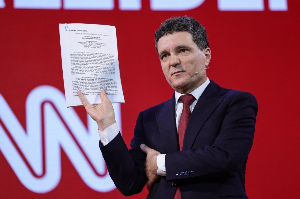 Nicușor Dan, primul președinte al României dat de generația „decrețeilor”: „ambițioșii logici”. Căror generații le aparțin ceilalți șefi de stat de după 89, de la „comuniștii activi și devotați” la „cei neimplicați” 5 ID301599 INQUAM Photos Octav Ganea