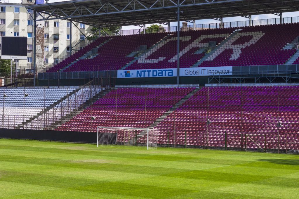 CFR Cluj aduce un nou mijlocaș din Kosovo în echipă