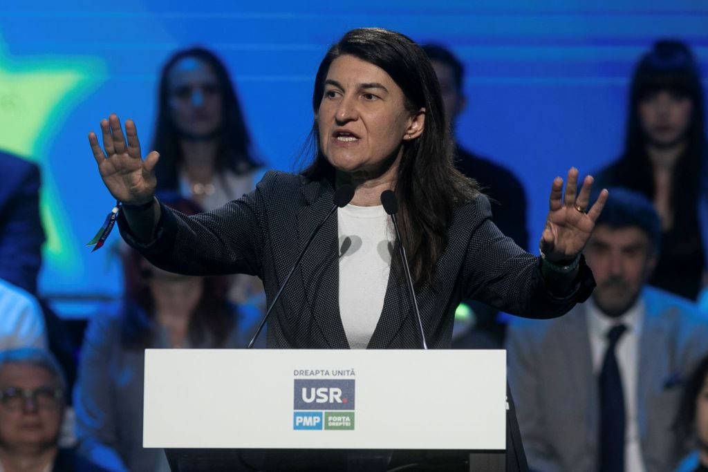Alegeri în USR pentru noul președinte al partidului. Ultimele ore de vot / Dominic Fritz și Violeta Alexandru, numele cunoscute din cursa cu nouă candidați 1 Violeta Alexandru. Foto: Inquam Photos / Virgil Simonescu