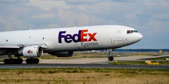 Fred Smith, fondatorul FedEx, își ia zborul spre veșnicie