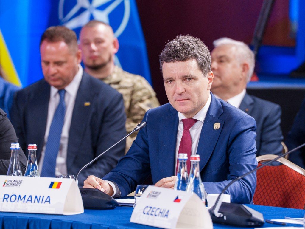Nicușor Dan, între dileme și discuții aprinse: Ce se ascunde în spatele măririlor de taxe?