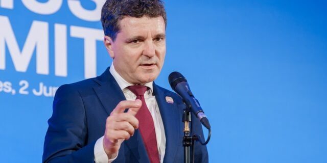 Nicușor Dan va discuta cu președintele Cehiei și o delegație senatorială americană la summit-ul NATO din Haga