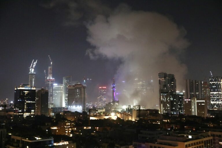 Zeci de mii de turiști străini, blocați în Israel din cauza atacurilor cu rachete din partea Iranului 1 iran ataca israel tel aviv rachete balistice