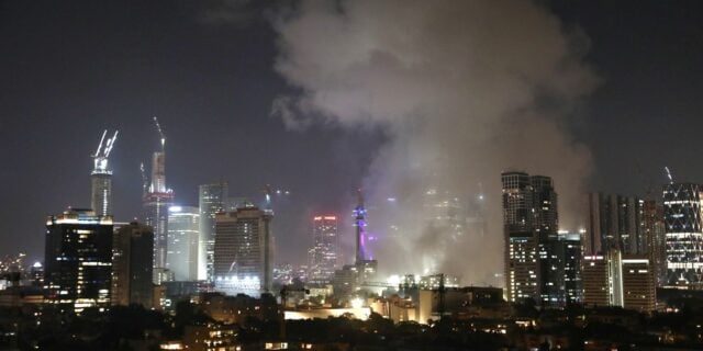 Zeci de mii de turiști străini, blocați în Israel din cauza atacurilor cu rachete din partea Iranului