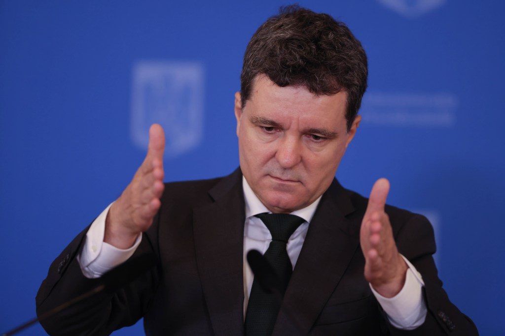 Deputatul Silviu Vexler returnează decorația primită din partea statului român în semn de protest față de atacul lui Nicușor Dan asupra legii de combatere a extremismului