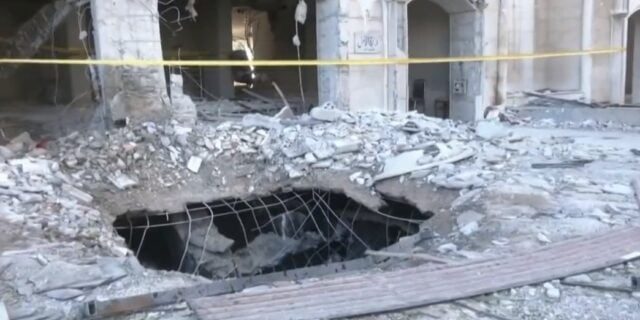 Israelul atacă cartierul general al armatei siriene din Damasc