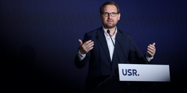 Primarul Timișoarei acuză funcționarii publici că blochează digitalizarea administrației