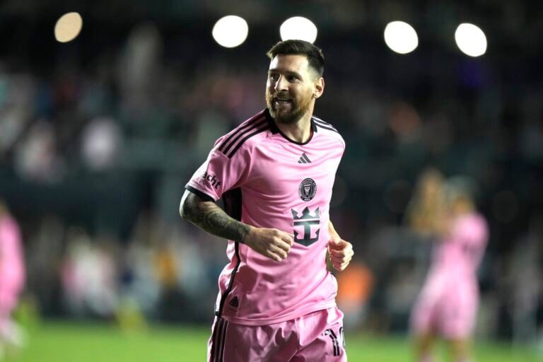 Messi strălucește în MLS: „Dublă” pentru Inter Miami în victoria cu Nashville 1 Lionel Messi, jucătorul celor de la Inter Miami, într-o fază de joc din MLS.