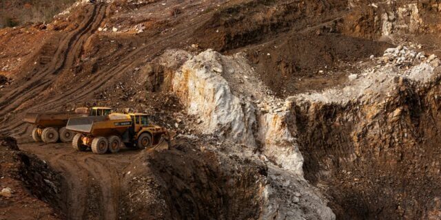 Uniunea Europeană va face stocuri de minerale critice pentru a face față riscurilor geopolitice din ce în ce mai mari