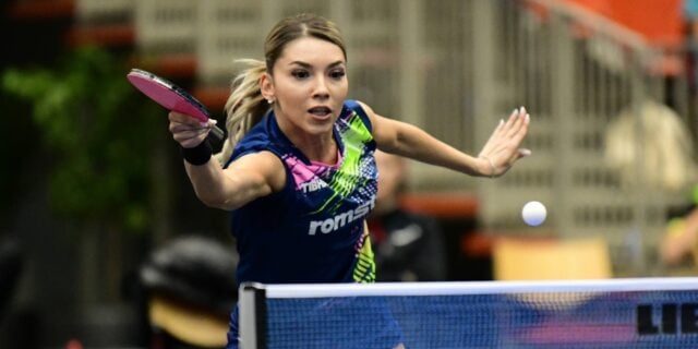 Bernadette Szocs, surprinde cu o victorie spectaculoasă împotriva lui Ying Han și avansează în primele 16 jucătoare la WTT Champions Yokohama 2025