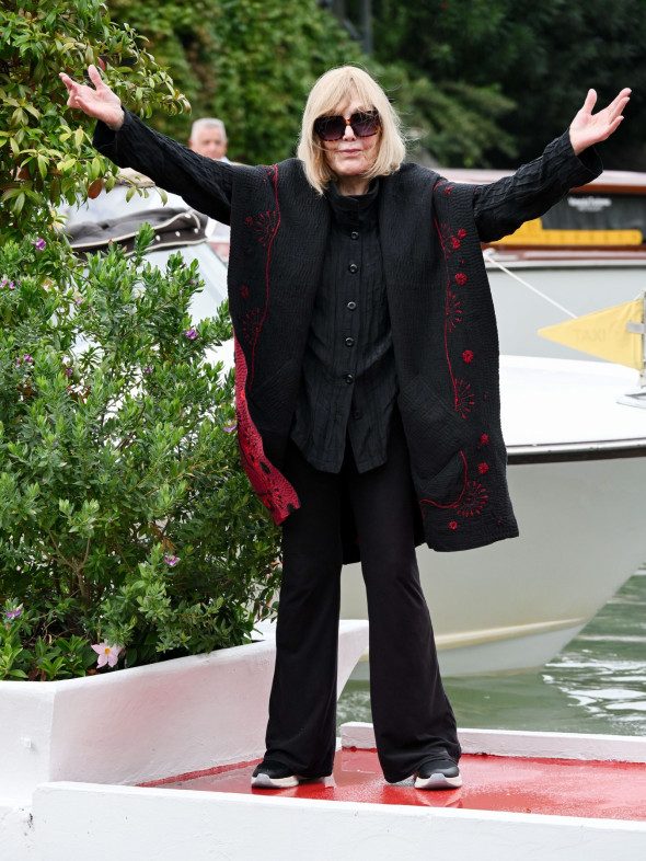 Kim Novak, actrița-emblemă a anilor '50, despre renunțarea la Hollywood, în plină glorie: "Nu a fost ca și cum mi-aș fi încheiat viața" 1 Kim Novak