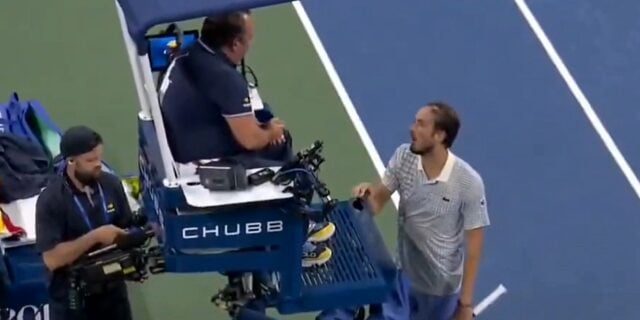 Scandalul de la US Open: Cum Daniil Medvedev a incitat publicul și a condus la eliminarea unui fotograf