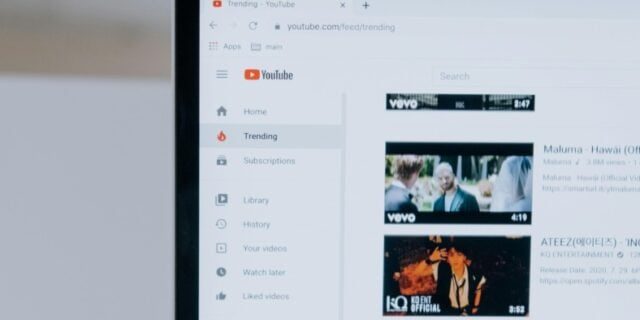 YouTube a intervenit în videoclipuri cu ajutorul AI fără acordul creatorilor