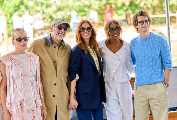 Julia Roberts dezvăluie numele actriței care o intimidează profund: Am fost atât de emoționată să o întâlnesc 2 julia roberts (3)