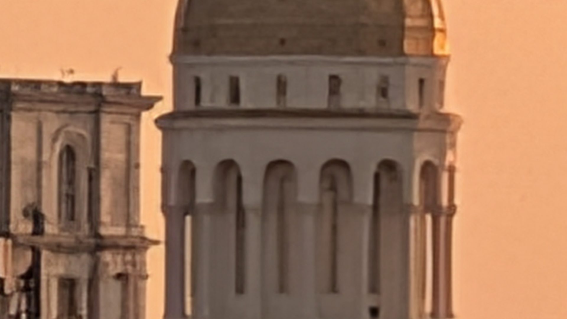 PXL 20250827 164113119.BURST 02.original 1a820c