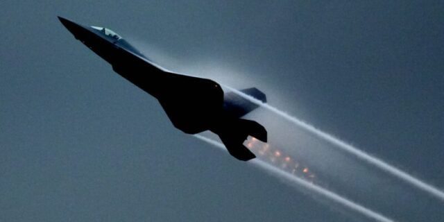 China dezvăluie avionul stealth J-35 cu o semnătură radar de dimensiunea unei vrăbii