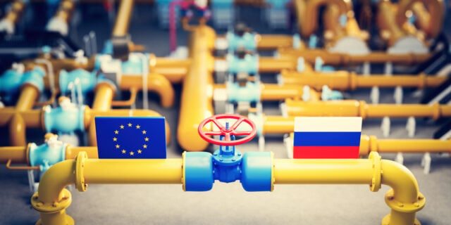 Comisia Europeană propune interzicerea importurilor de gaze naturale lichefiate din Rusia mai devreme decât planificat