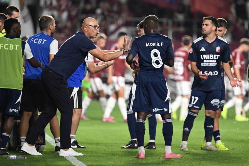 Leo Grozavu, antrenorul FC Botoșani, anunță surprinzător după ce echipa sa a urcat pe primul loc în SuperLiga: „Aceasta este rampa de lansare”