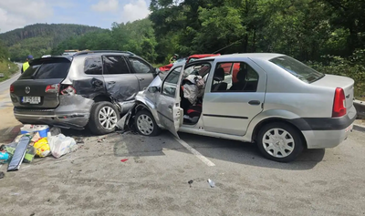 FOTO UPDATE Transfer de urgență în România: Un român drogat a făcut prăpăd pe o șosea din Bulgaria; Cinci dintre cele 10 victime sunt români 1 content-image