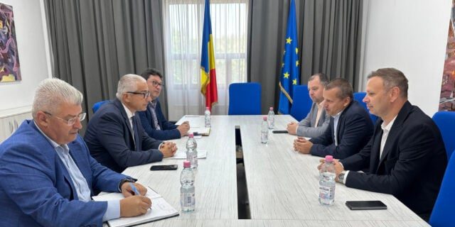 Ministrul Justiției și Sindicatul Grefierilor se întâlnesc pentru eficientizarea activității în justiție