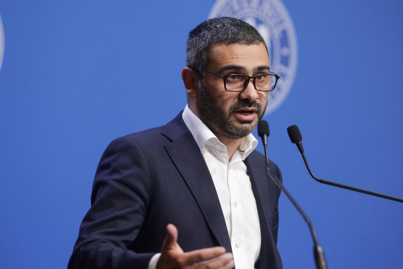 Ministrul Muncii, Florin Manole, susține drepturile muncitorilor străini în România: "Nu iau locul nimănui, fac bine oricui"