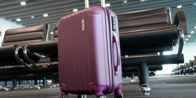 Peste 40 de zboruri anulate și deviate la Aeroportul din Bruxelles în urma unui atac cibernetic major