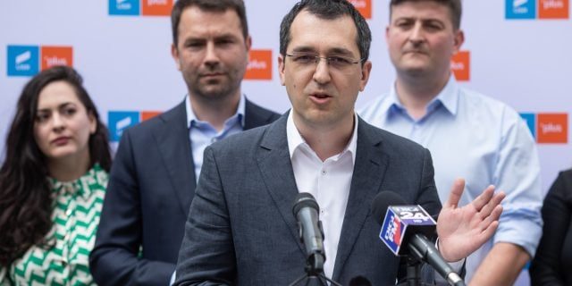 Vlad Voiculescu acuză PSD de terorism politic în blocarea alegerilor din București