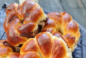 656x440 chifle cu nutella fragede aromate si pline de crema 649001