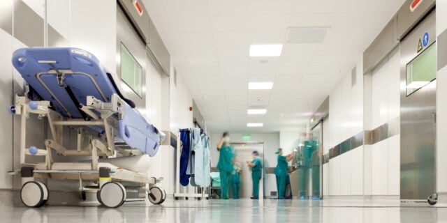 Ministrul Sănătății lansează proiectul "Caravana Sănătății" pentru depistarea cancerului în zonele defavorizate: Consultațiile și investigațiile vor fi gratuite pentru toți pacienții