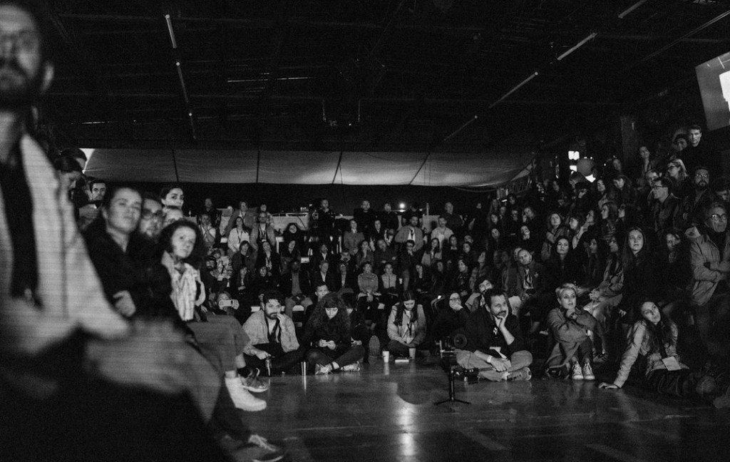 INTERVIU cu artistul internaţional care vrea să ne arate tot ce-i mai rău pe lume. „Oamenii sunt anesteziați de ceea ce se întâmplă” 2 unfinished foto andrei nemes