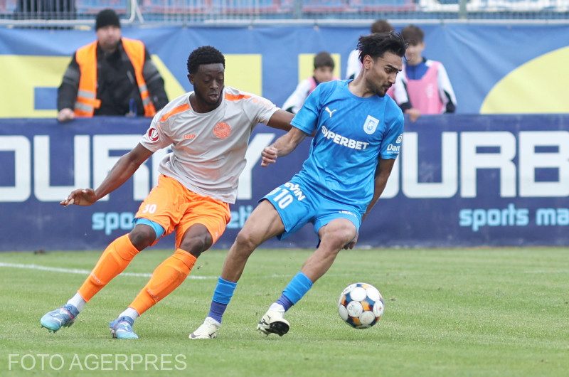 Universitatea Craiova rămâne pe podium după remiza cu Metaloglobus