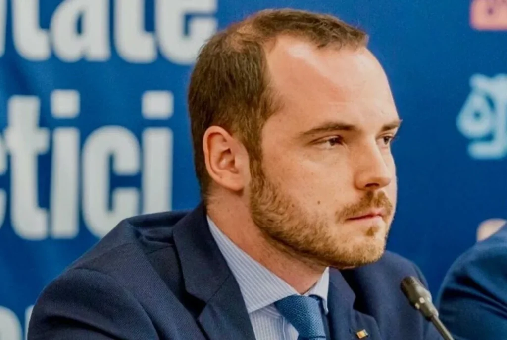 Reacția lui Alexandru Rogobete la acuzațiile legate de incidentul aeronavei HiSky