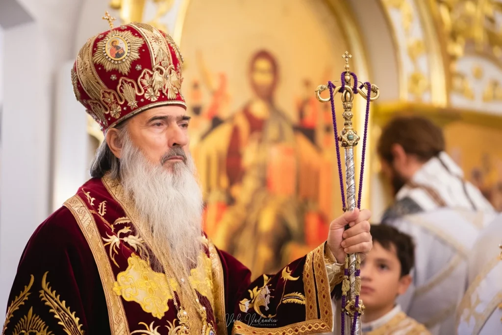 Reacția Arhiepiscopiei Tomisului la Dezinformarea legată de Implicarea Bisericii în Activități Politice